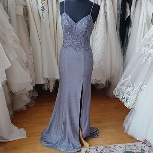Elegant Lavender Sparkle Spaghetti-Strap Evening Gown